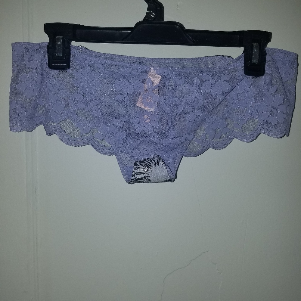 Panties - Picture 2 of 4